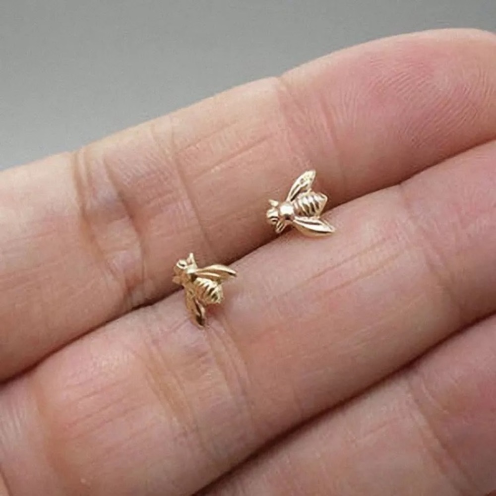 Beautiful Dainty Bee Sterling Gold Stud Earrings